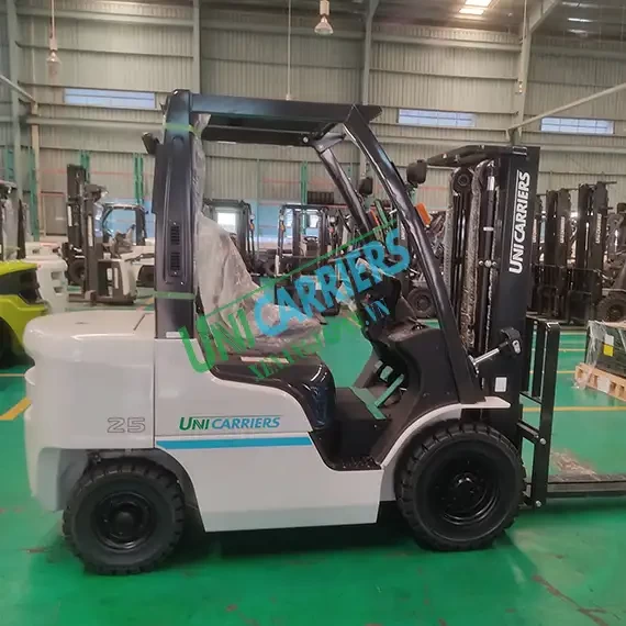 https://www.xenangjapan.vn/san-pham/xe-nang-dau-unicarriers-25-tan