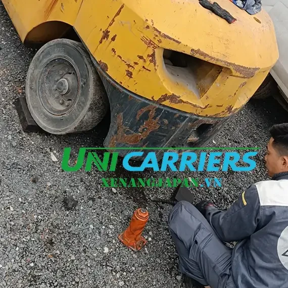 Dịch Vụ Sửa Xe Nâng Hoàng Mai Đảm Bảo Uy Tín Và Chất Lượng