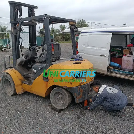 Dịch vụ Sửa Xe Nâng Long Biên Chất Lượng - Nhanh Chóng - Hỗ Trợ 24/7
