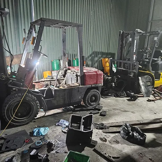 Cách Chọn Đơn Vị Cung Cấp Dịch Vụ Sửa Chữa Xe Nâng Tại Phú Thọ Uy Tín