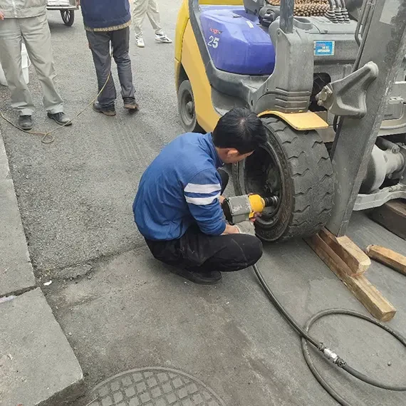 Cứu Hộ Xe Nâng - Cách Lựa Chọn Dịch Vụ Sửa Chữa Xe Nâng Tại Xuân Trường Nam Định Uy Tín