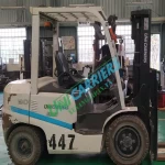 Xe nâng Unicarriers FD30T3CZ dầu 3 tấn đời 2015