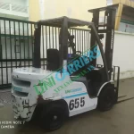 Xe nâng Unicarriers 655 dầu 2.5 tấn đời 2019