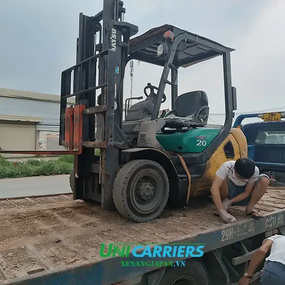 Mua xe nâng cũ Thường Tín giá sốc, uy tín
